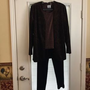 R & M Richards pantsuit